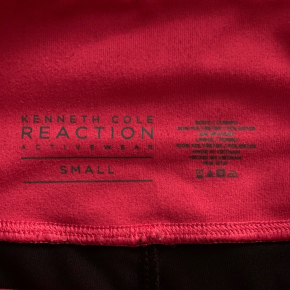 Kennith Cole Reaction Women’s Activewear | size: S - Picture 4 of 4